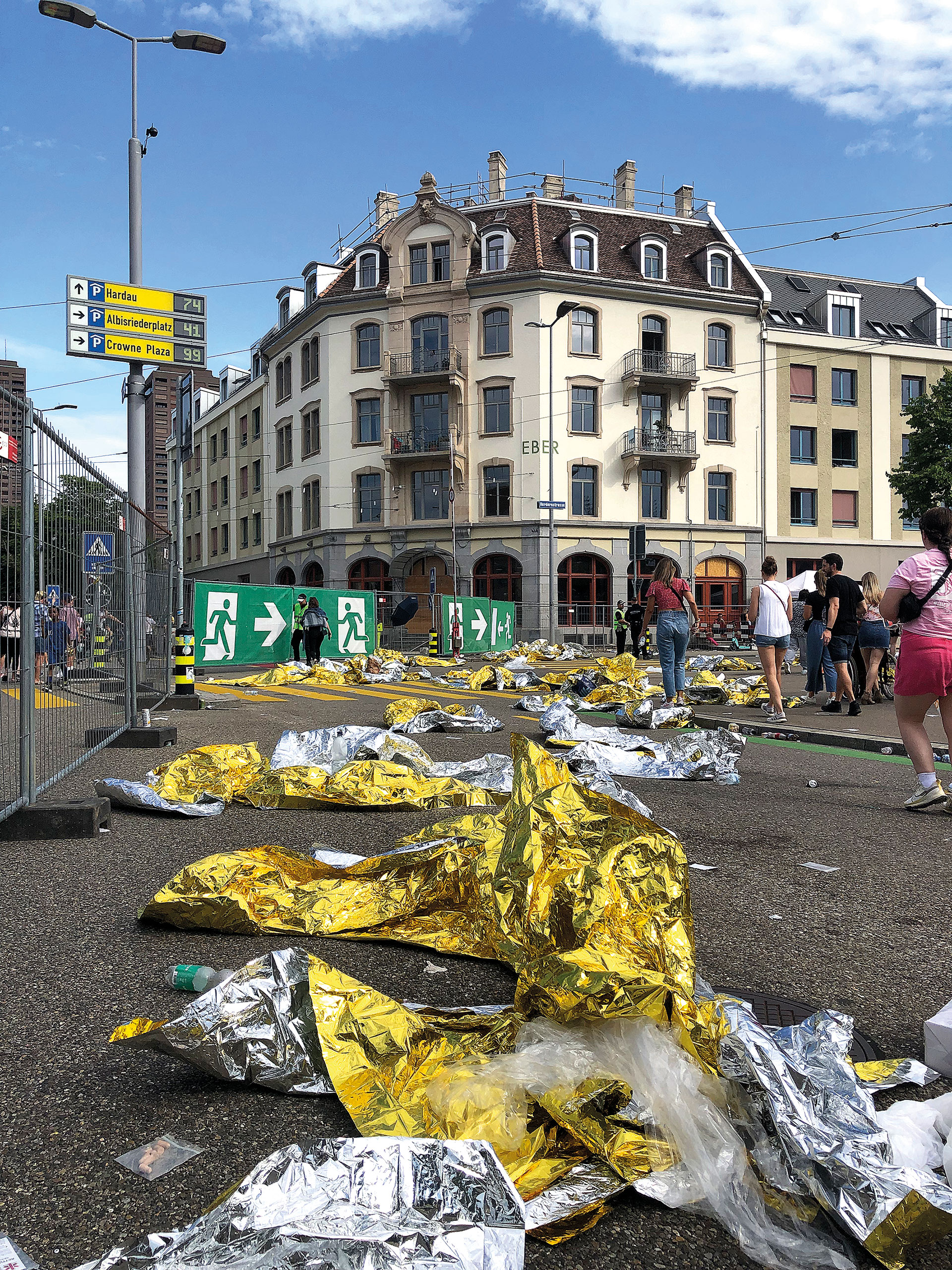 Τελικά, γιατί γίνεται τόσος χαμός με την Τέιλορ Σουίφτ;-1