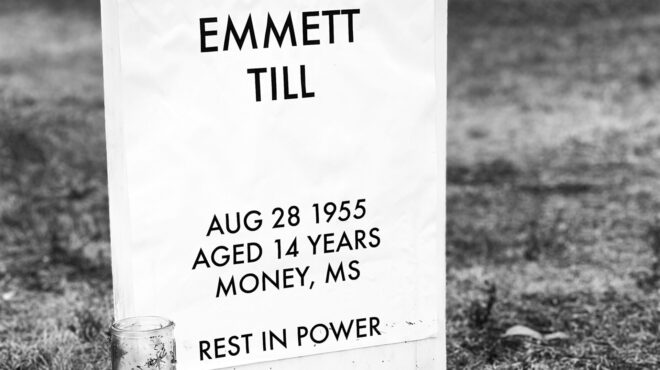 δικαστής-και-δήμιος-ο-ρατσισμός-563148151