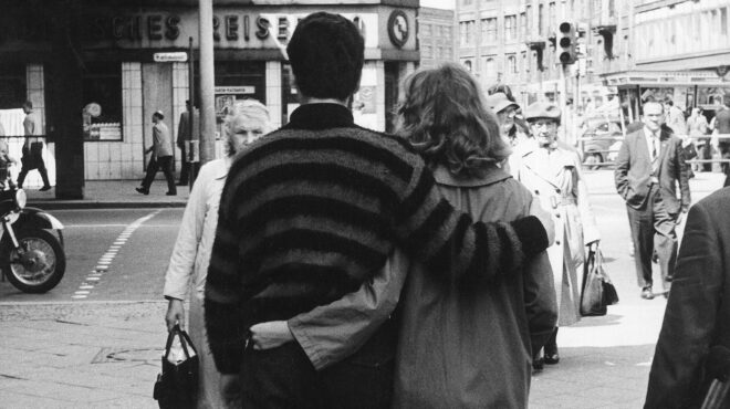 πώς-πραγματικά-ήταν-η-ζωή-στο-ανατολικ-563143717