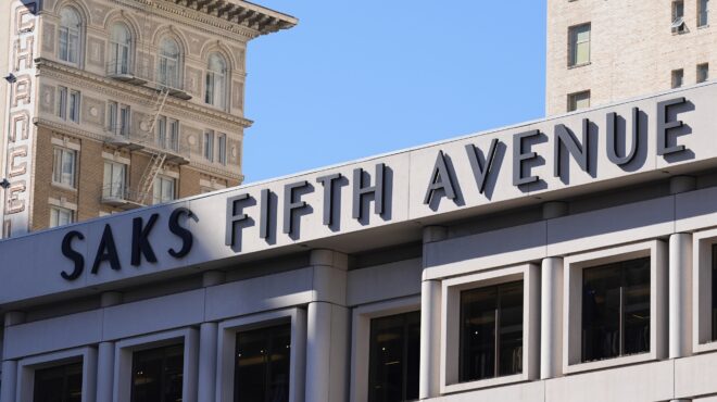 μεγάλο-deal-στον-κλάδο-πολυτελών-ειδών-563110939