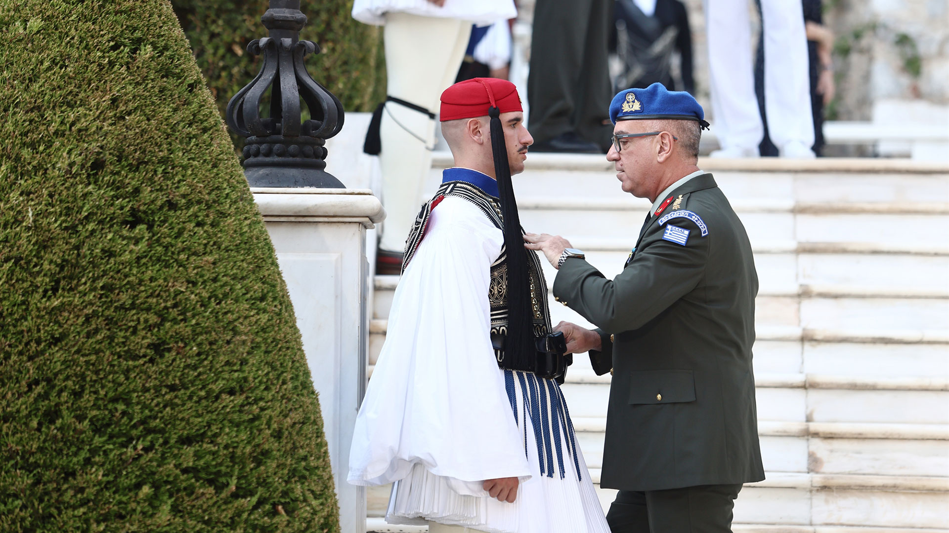 Γιορτή για τη Δημοκρατία με τρία μηνύματα-3