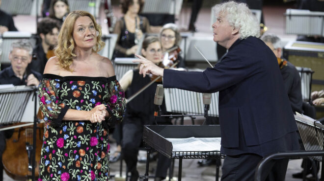 εμπνευσμένος-ρατλ-με-την-ορχήστρα-δωμ-563125765