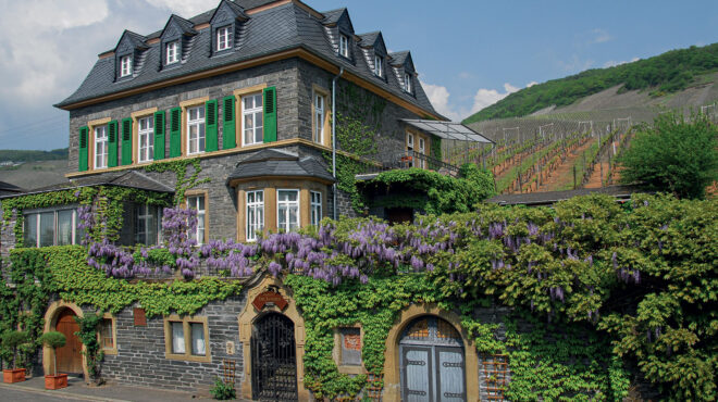 dr-loosen-ο-κορυφαίος-οινοποιός-του-μοζέλλα-563131003