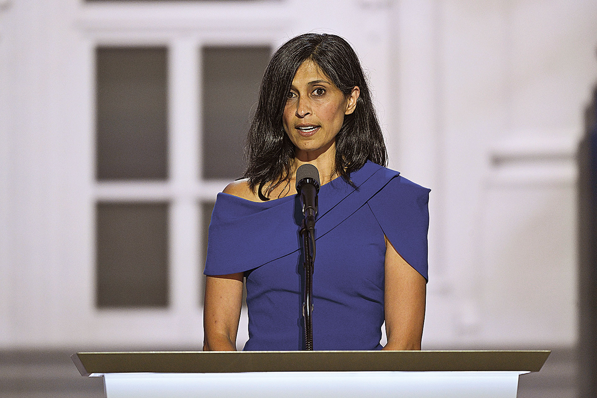 Τζέι Ντι Βανς: Οι πολλές μεταμορφώσεις του χιλμπίλη*-2