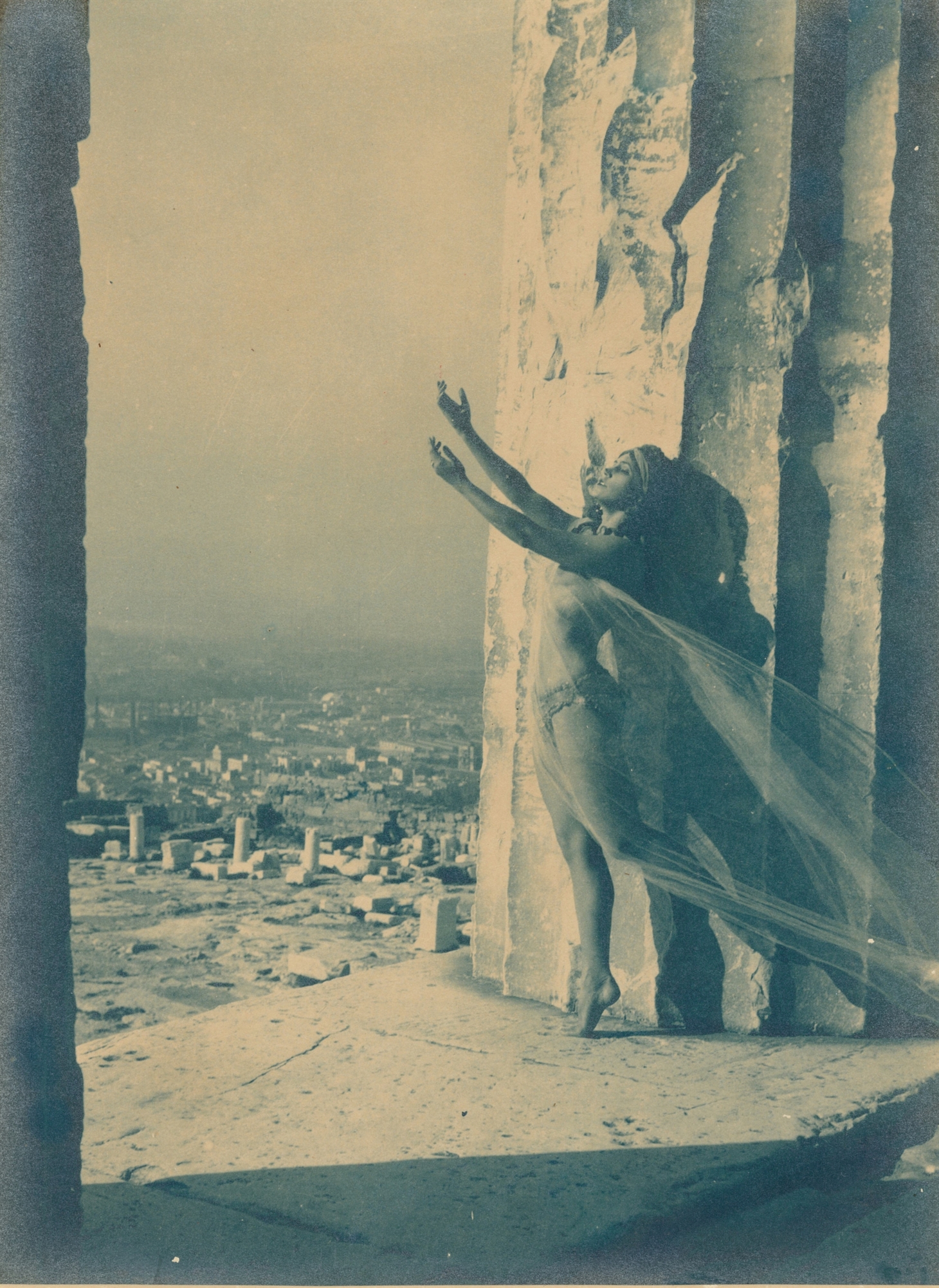 Η Φρειδερίκη και η Ακρόπολη στον φακό της Nelly’s-2