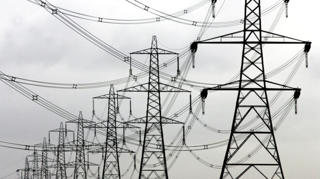 ηλεκτρικό-ρεύμα-στα-15-λεπτά-η-κιλοβατώ-563150803