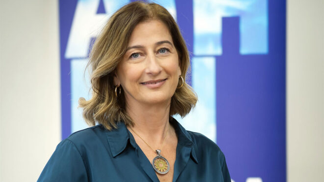 ελένη-δοντά-υπάρχει-κώδικας-δεοντολ-563148241