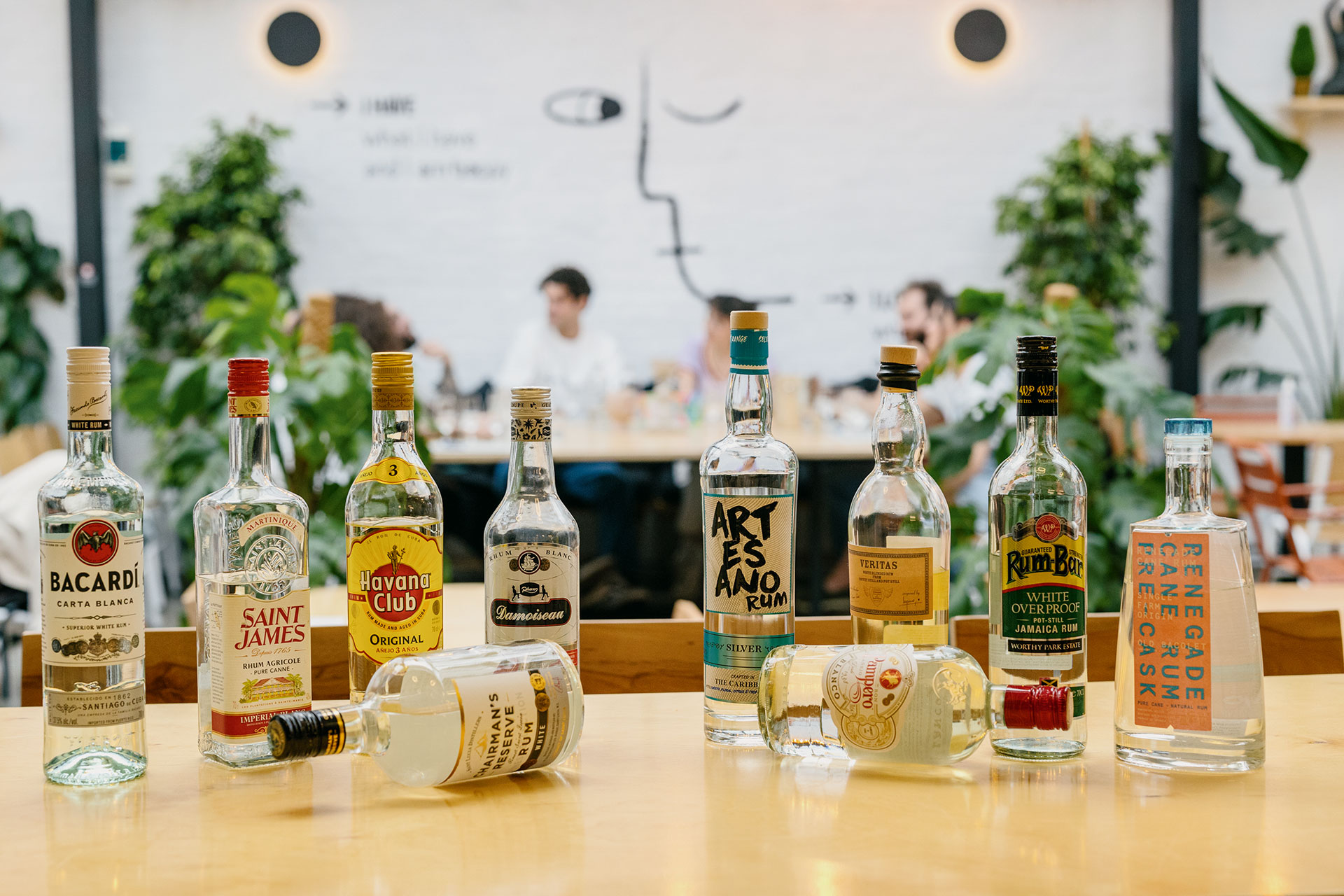 Φτιάχνουμε στο σπίτι κοκτέιλ με λευκό ρούμι-1