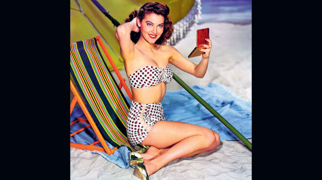 το-χρυσό-χόλιγουντ-σε-πόζες-στην-παρ-563134417