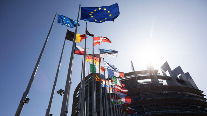 το-παζλ-της-νέας-κομισιόν-τα-φαβορ-563136691