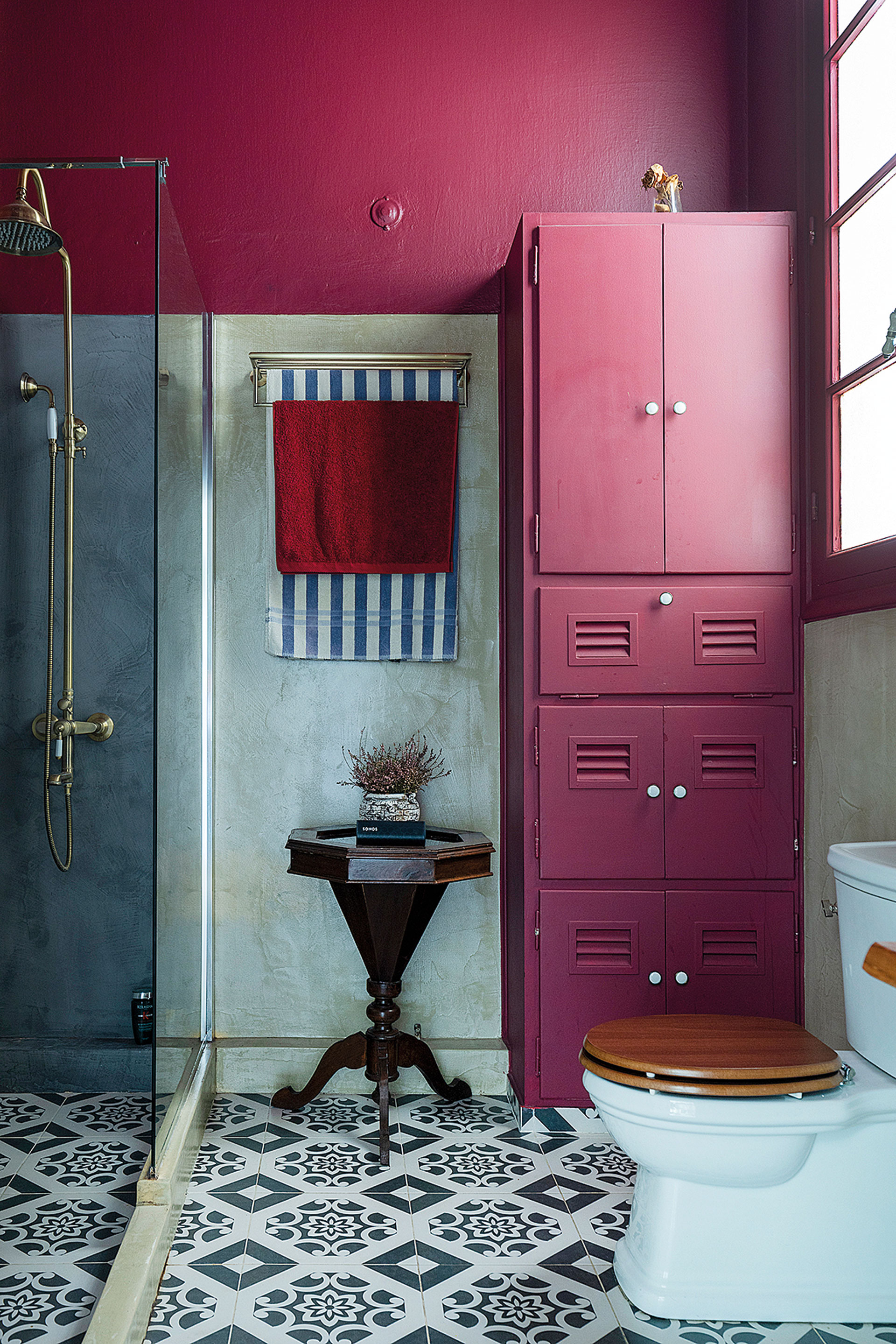 Eνα ισόγειο-κουκλί στον Λυκαβηττό-3