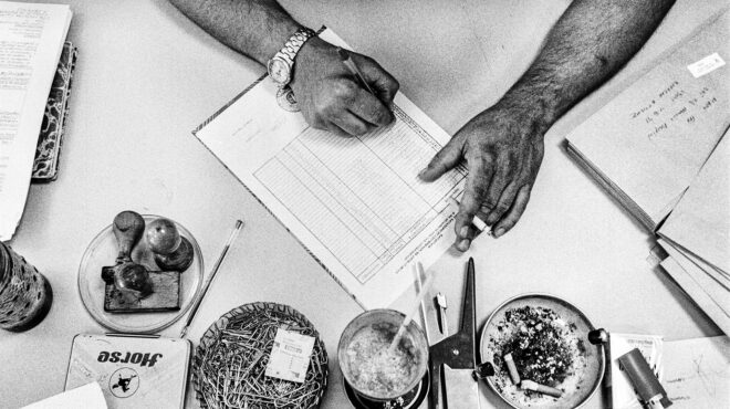 η-μεταπολίτευση-μέσα-από-τις-αντιφάσε-563136760