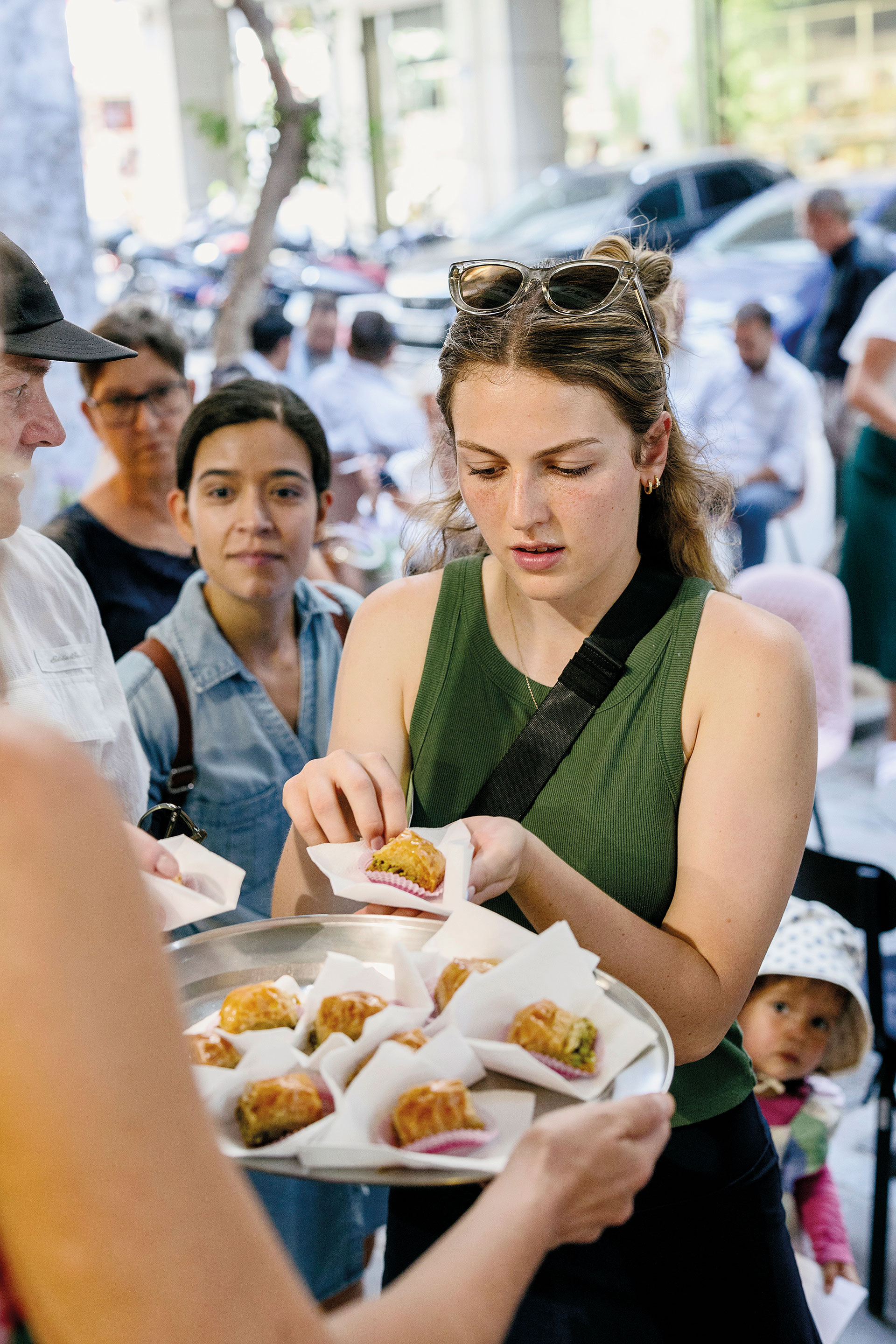 Γαστρονομικές περιηγήσεις: Το νέο trend για τους τουρίστες στην Αθήνα-1