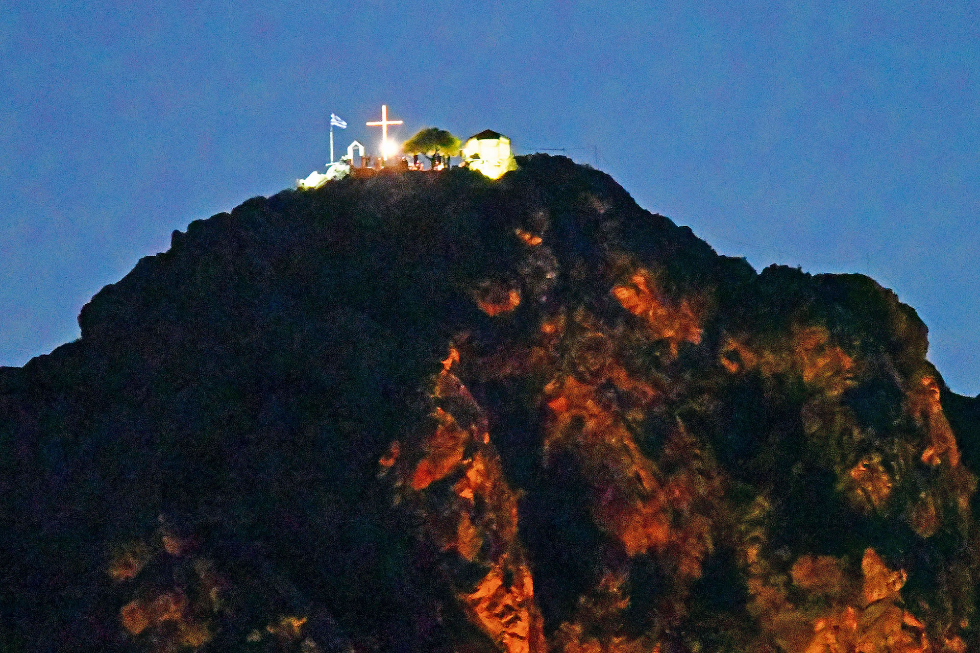 Ο παντεπόπτης λαοφιλής Αγιος των ορέων, τα πανηγύρια, οι λιτανείες και μια αναφορά στην Οδύσσεια-1