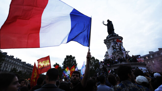 αρθρο-μπερνάρ-ανρί-λεβί-στην-κ-πρέπε-563125525