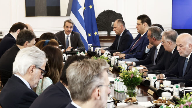 το-πρόσημο-για-το-κράτος-δικαίου-563141056