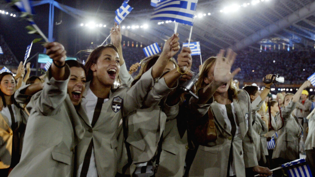 ολυμπιακοί-αγώνες-από-τη-λευκή-στολή-σ-563143834