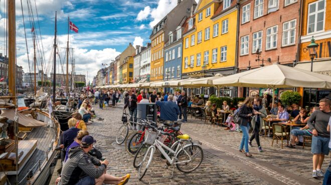 η-δανία-δίνει-κίνητρα-σε-πράσινους-τ-563127547