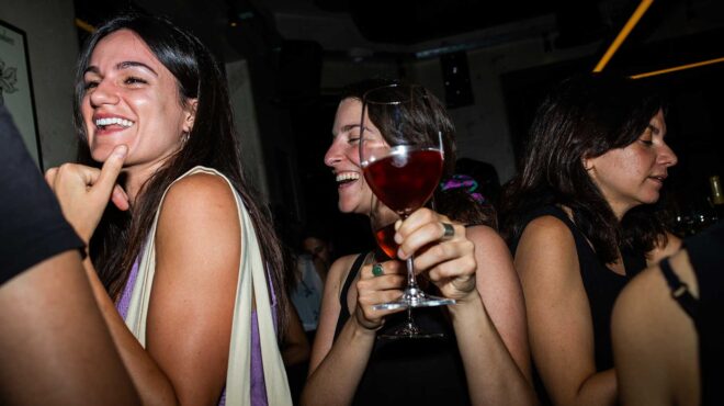 καλοκαίρι-στα-wine-bars-8-στάσεις-για-φανατικο-563151133