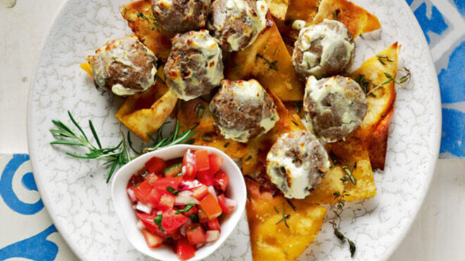 κεφτέδες-τηγανητοί-και-ψητοί-με-κρούσ-563114554