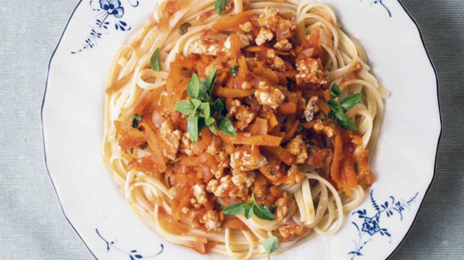 λινγκουίνι-με-κιμά-κοτόπουλου-563128717