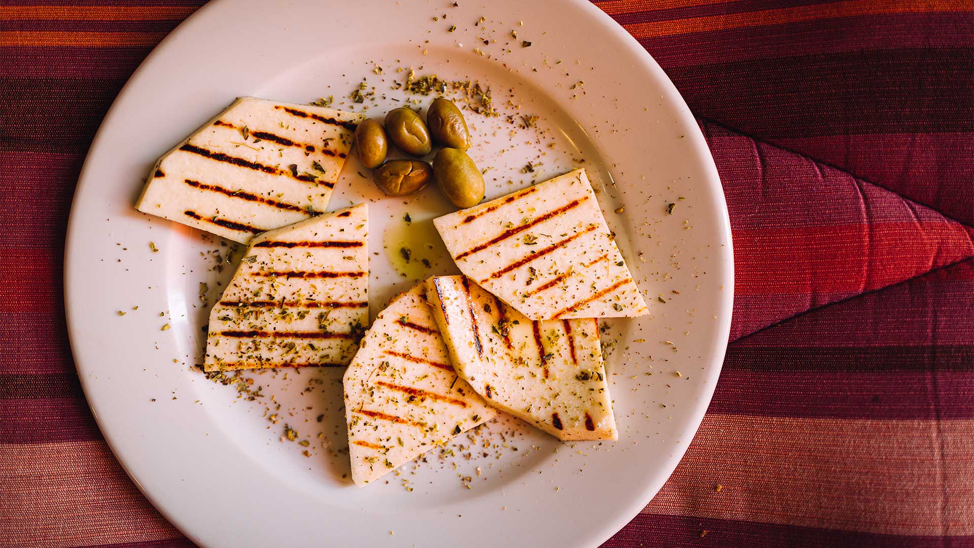 Καφενές του Καγιαμπή στο Ηράκλειο: ένας καφενές για στοχαστές, αγωνιστές και ρομαντικούς-3