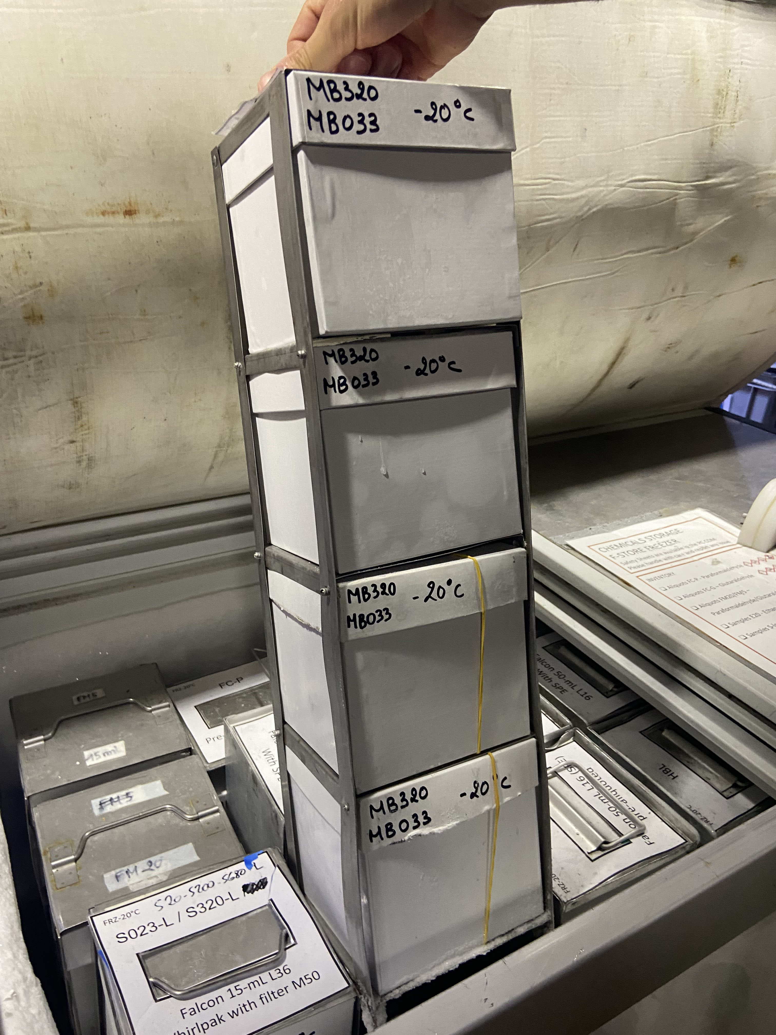 Ενα πλωτό «κουκούτσι ελιάς» ερευνά τις ελληνικές ακτές-3