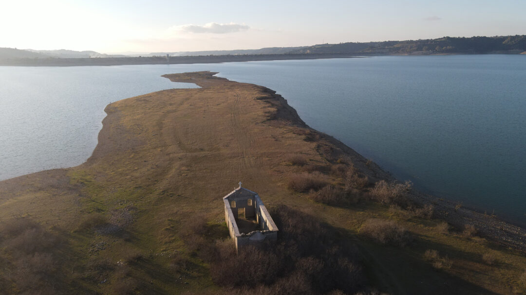 το-μαρτύριο-της-σταγόνας-στην-πελοπόν-563143537