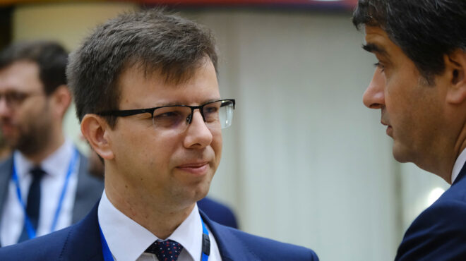 γιάνος-μπόκα-πρέπει-να-μείνουν-ανοιχτ-563119507