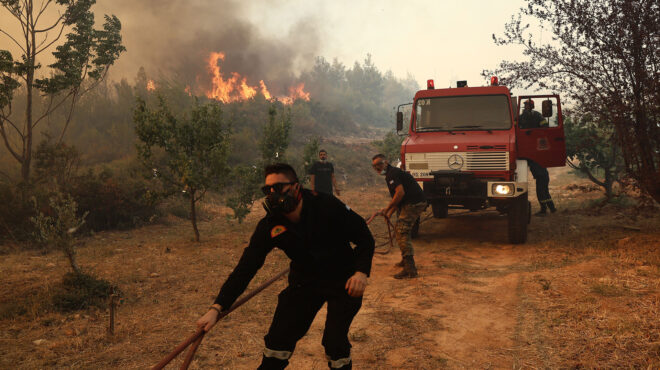 η-πυριτιδαποθήκη-του-ιουνίου-563104267