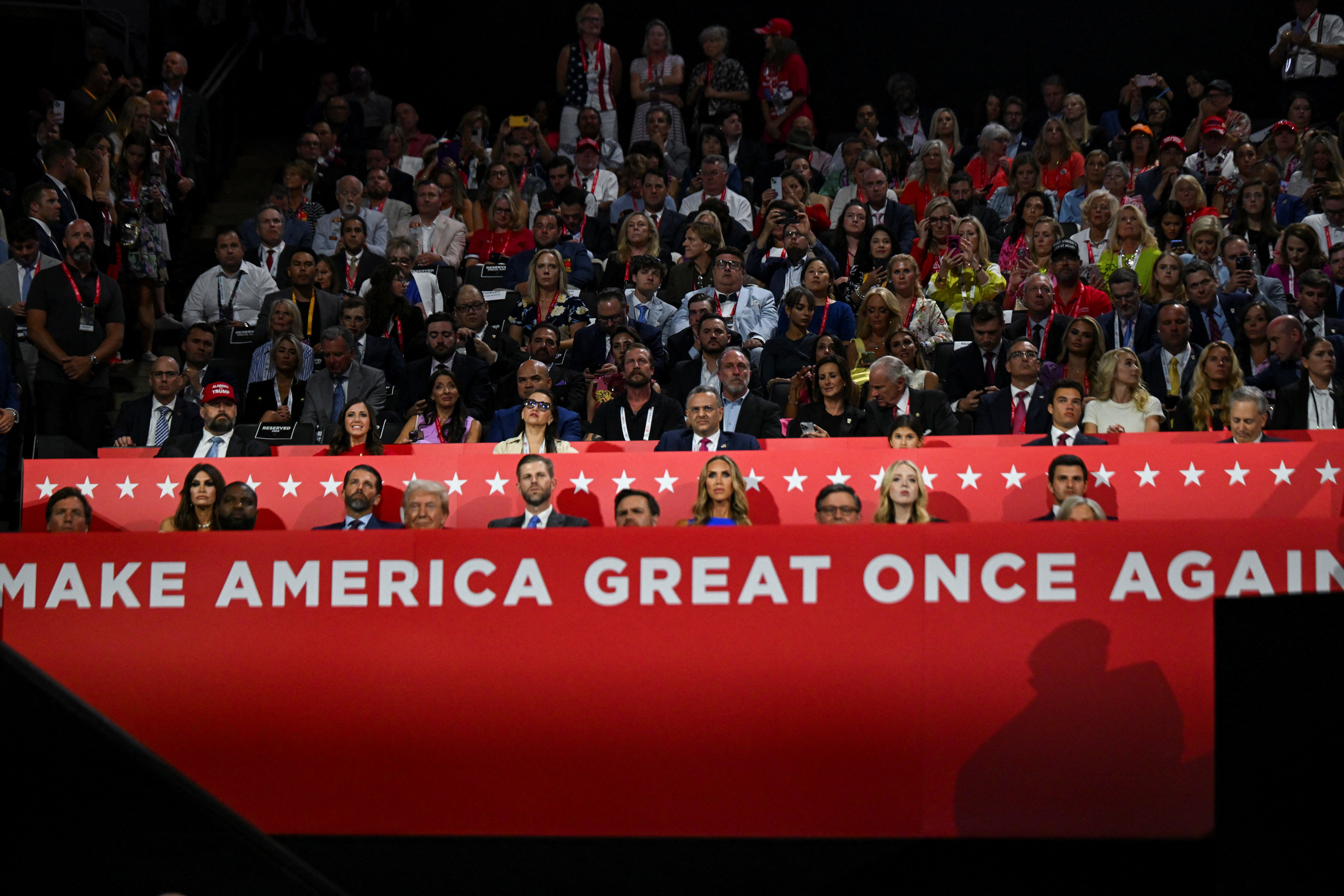 Τραμπ: Το νέο «αφήγημα» που ενσαρκώνει ο Τζέι Ντι Βανς-3