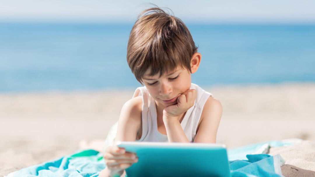 παιδιά-και-κινητό-πώς-να-μειώσετε-τον-χ-563111464