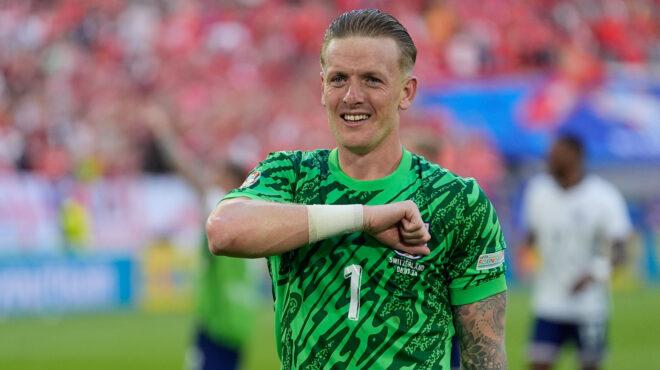 το-παγούρι-του-εξορκιστή-πίκφορντ-και-563115292