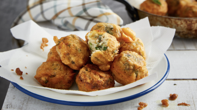 τραγανά-κεφτεδάκια-μπακαλιάρου-με-άρ-563107345