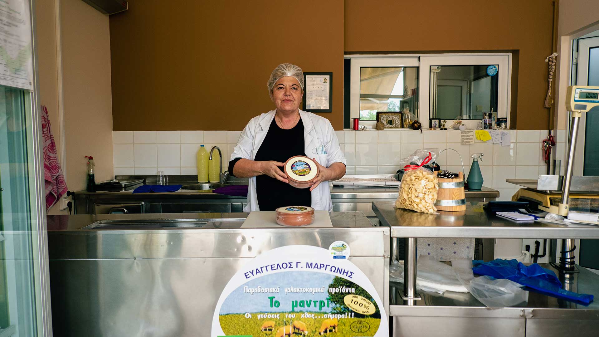 17 νόστιμες περιπέτειες στα πέριξ της Αθήνας: από ξυλόφουρνοι μέχρι μυστικές καντίνες-11