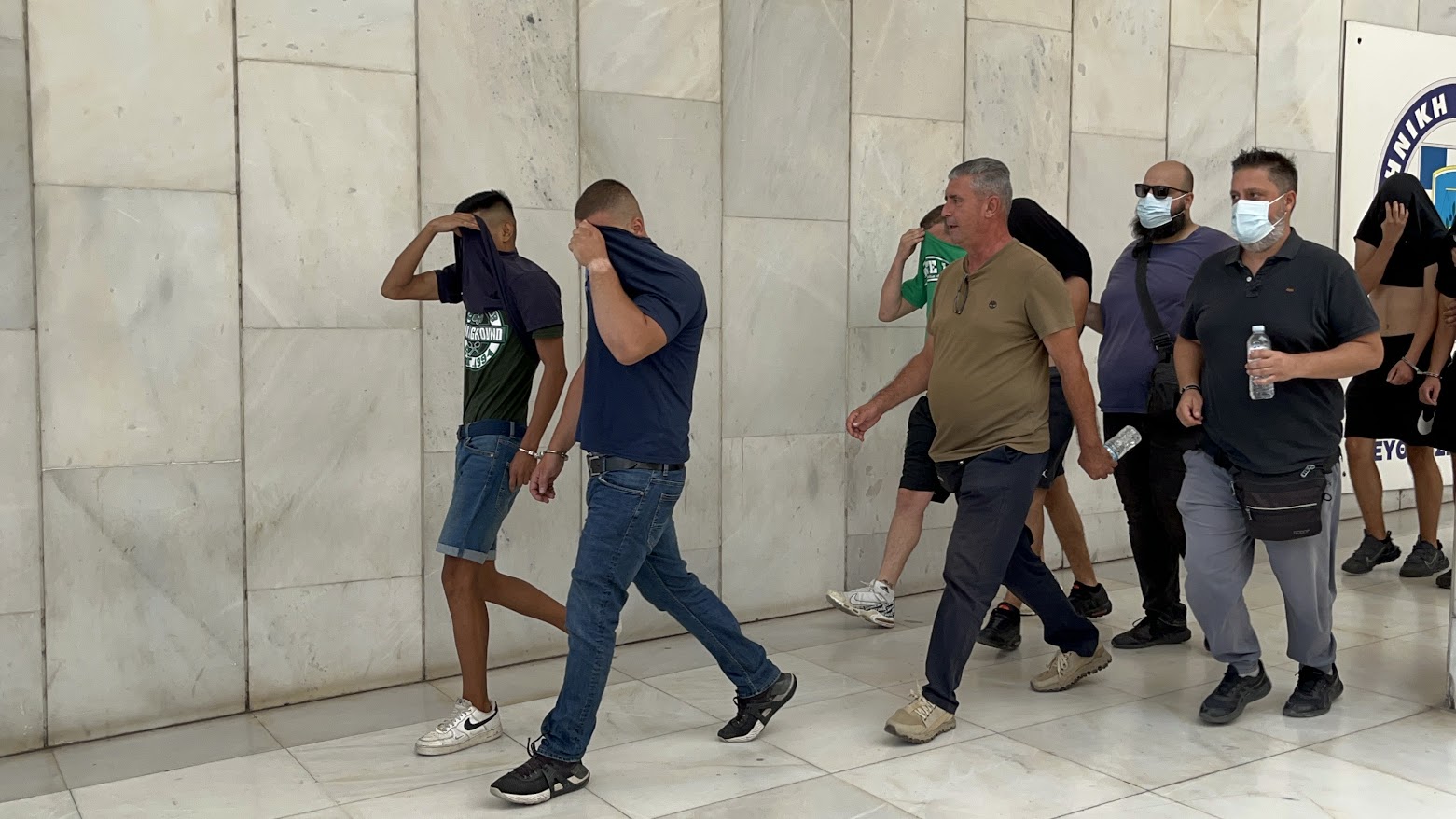 Στην Ευελπίδων οι 74 συλληφθέντες της συμπλοκής στην Λ. Αλεξάνδρας-1