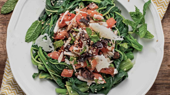 βλίτα-με-ωμή-σάλτσα-ντομάτας-ελιές-κεφ-563134027