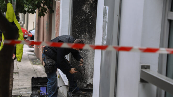 ηλιούπολη-εκρηξη-από-γκαζάκια-σε-είσο-563178634