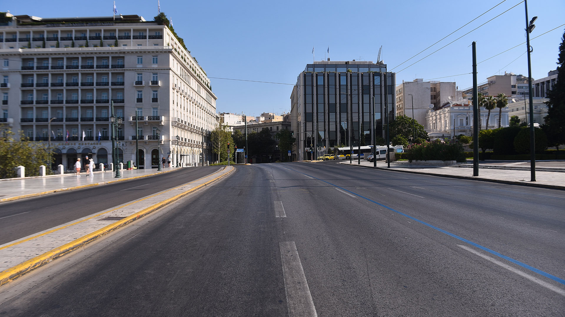 Δεκαπενταύγουστος: Η άδεια Αθήνα μέσα από δέκα κλικ-4