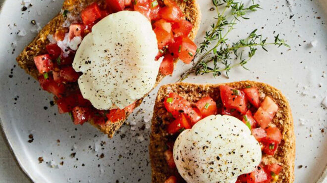 πρωινό-33-συνταγές-ελαφριές-και-πιο-λιχ-563177287