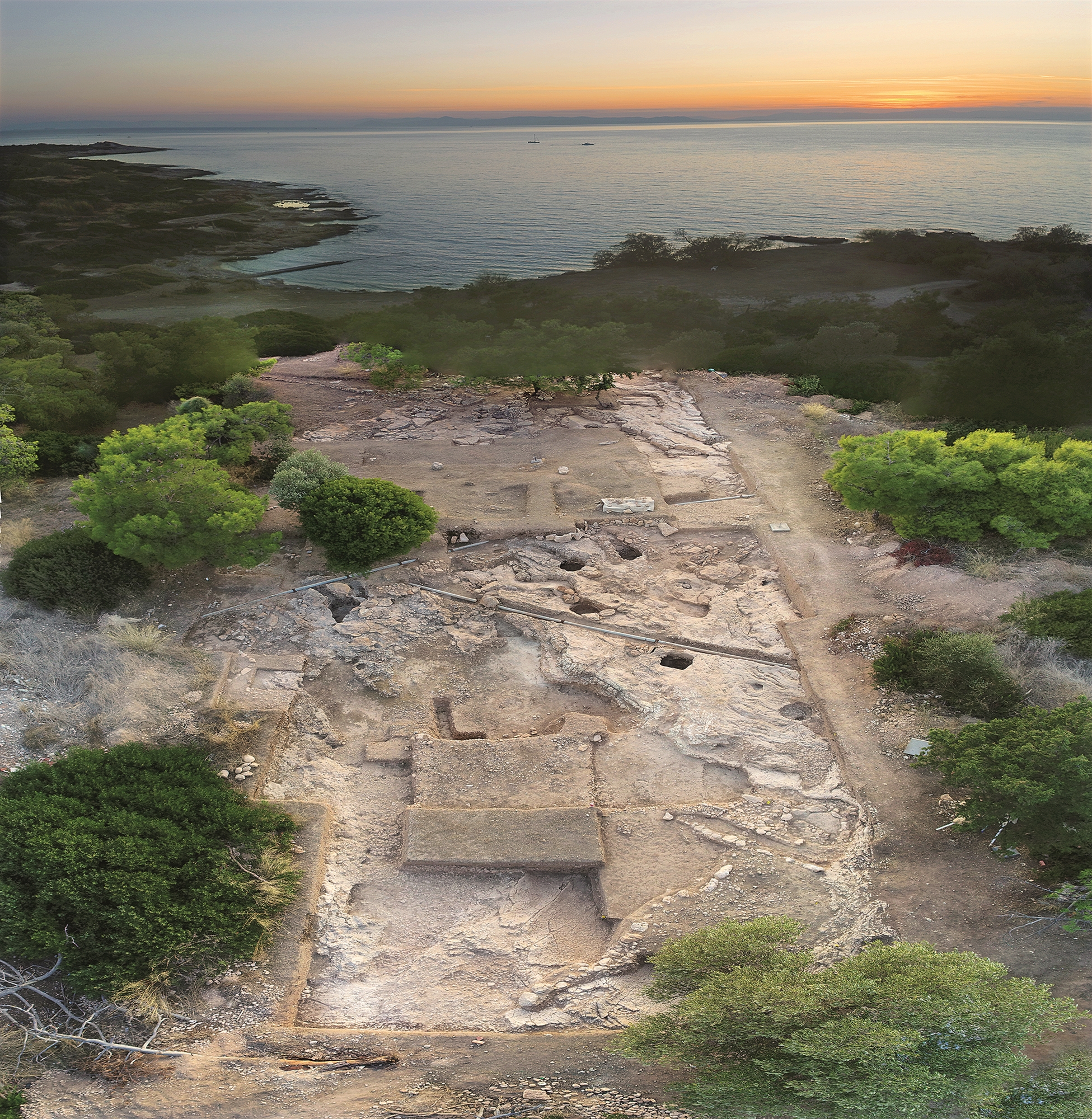 Το γαλάζιο περιδέραιο της Αττικής-1