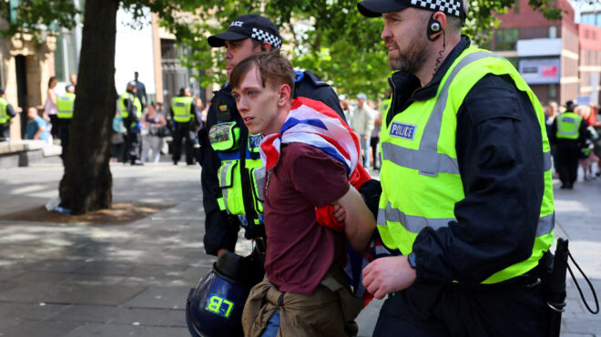 βρετανία-σκηνικό-χάους-στις-φυλακ-563178715