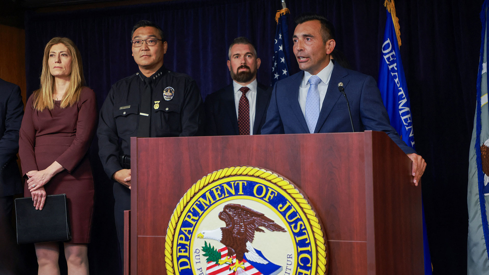 Μάθιου Πέρι: Διώξεις σε πέντε άτομα για τον θάνατό του – Ανάμεσά τους ο προσωπικός του βοηθός και δύο γιατροί-1