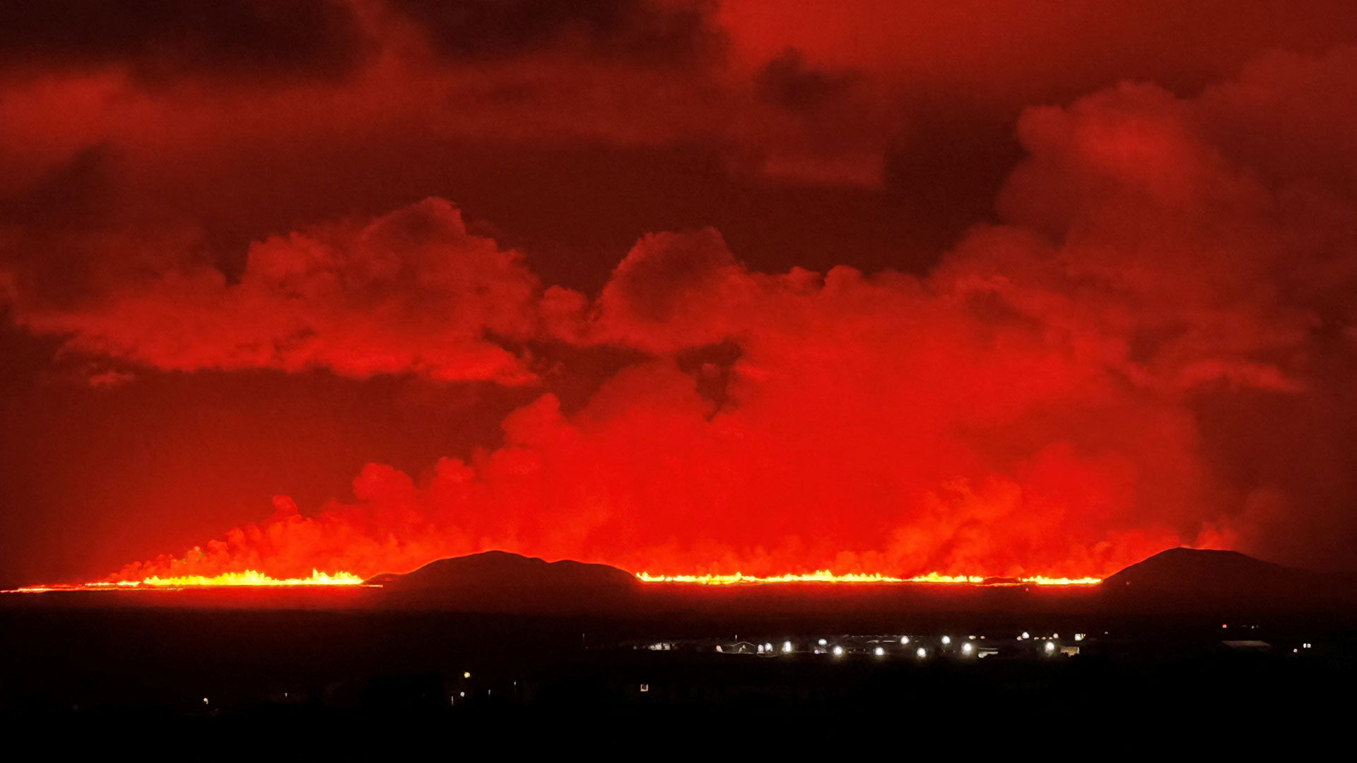 Ισλανδία: Φόβοι για ατμοσφαιρική ρύπανση μετά την έκρηξη ηφαιστείου-1