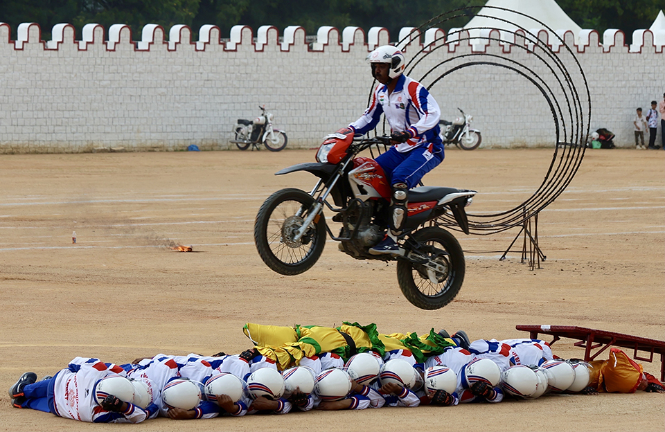 Αλήθεια τώρα;-3