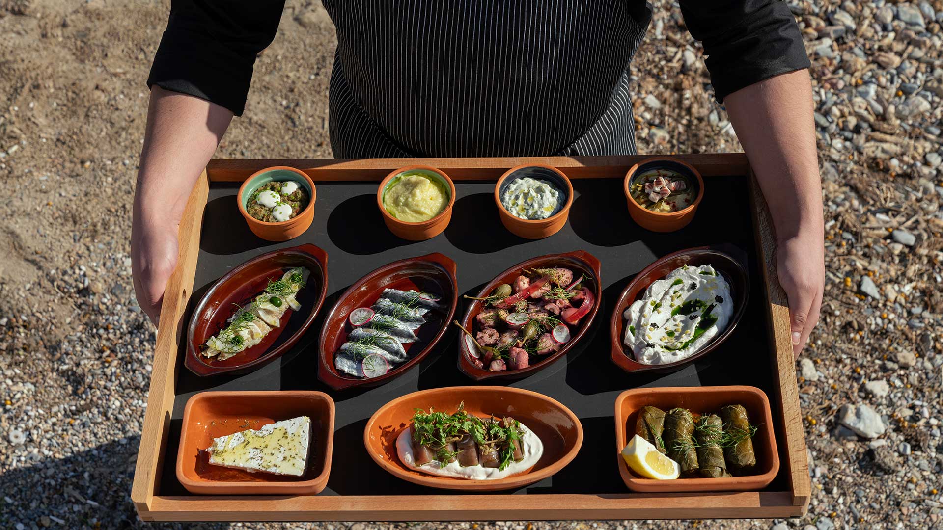 Από τα νησιά στην πόλη: 13 ψαροταβέρνες με θέα θάλασσα για ομαλή μετάβαση στην Αθήνα-5