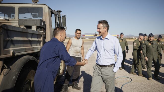 κυβέρνηση-εμφαση-στην-επόμενη-μέρα-563175838