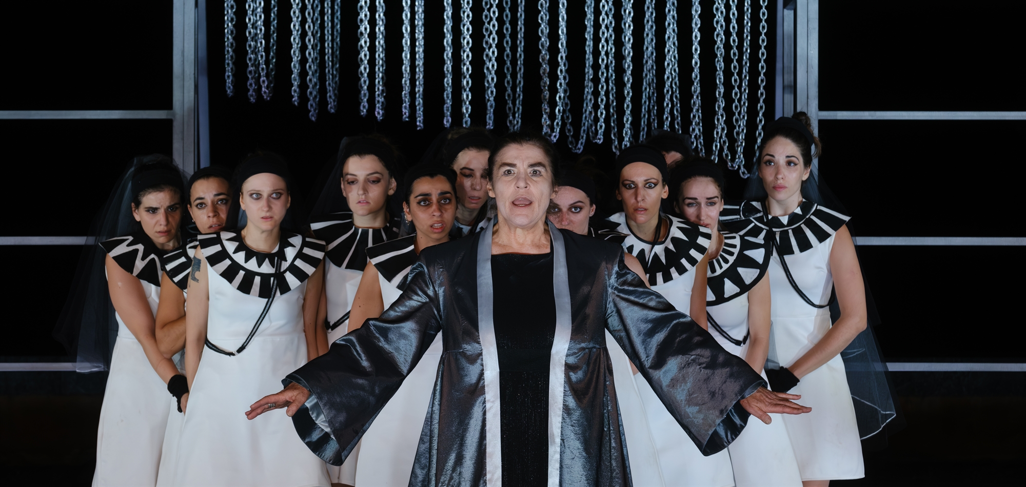 Κάνουμε θέατρο με την ψυχή στο στόμα-1