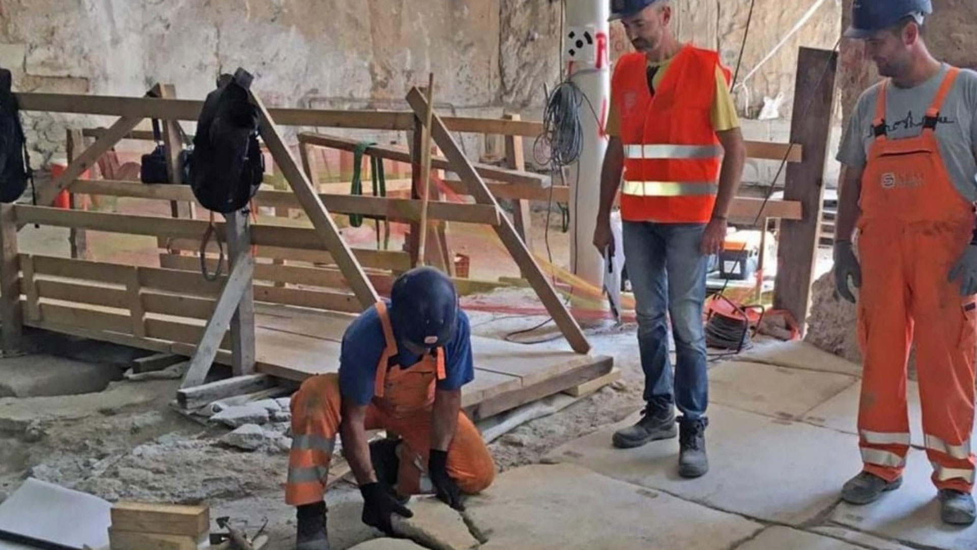 Μετρό Θεσσαλονίκης: Επέστρεψαν τα αρχαία στον σταθμό Βενιζέλου-3