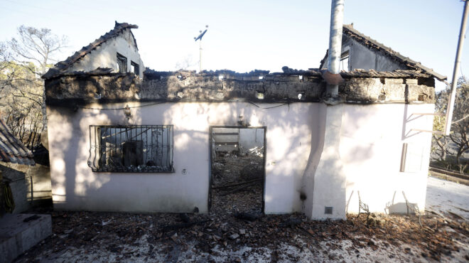 φωτιά-στην-αττική-οι-έρευνες-των-αρχών-563172436